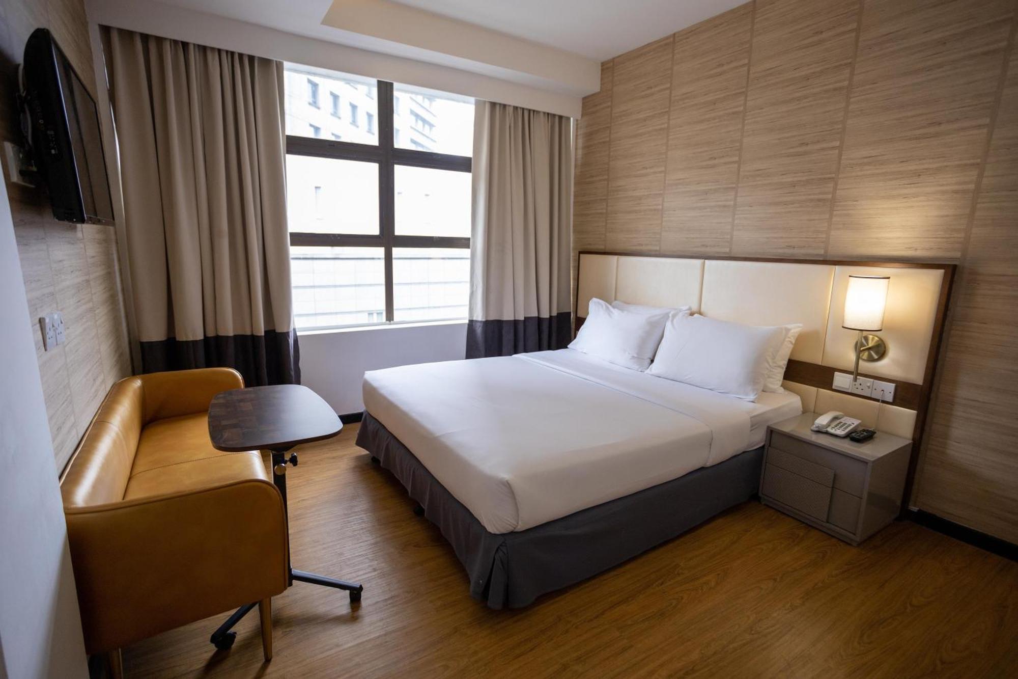 Citrus Hotel Johor Bahru By Compass Hospitality Room photo