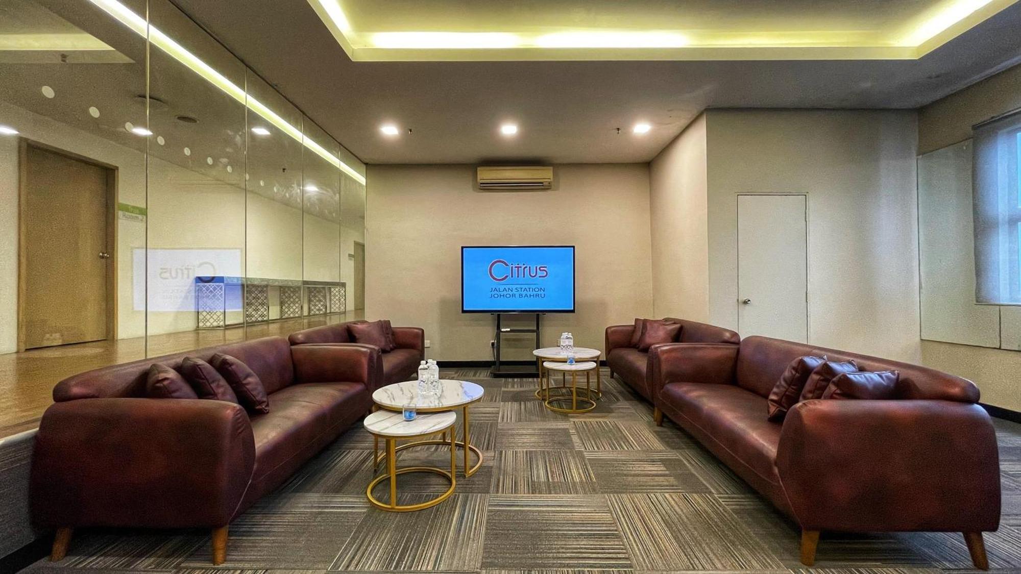 Citrus Hotel Johor Bahru By Compass Hospitality Exterior photo