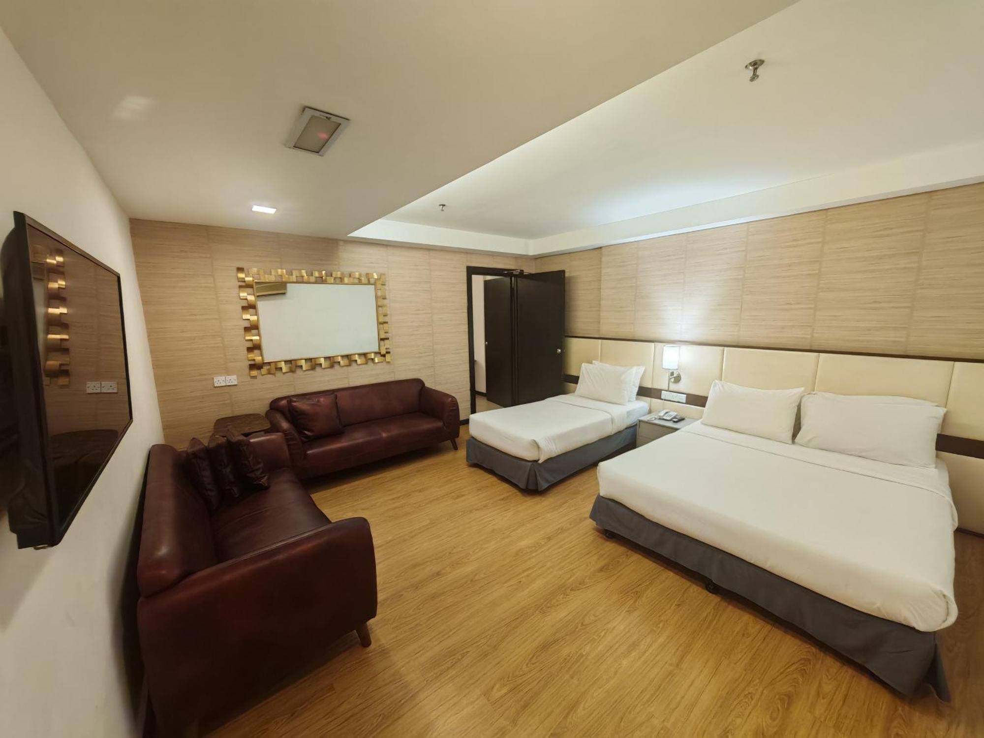 Citrus Hotel Johor Bahru By Compass Hospitality Exterior photo